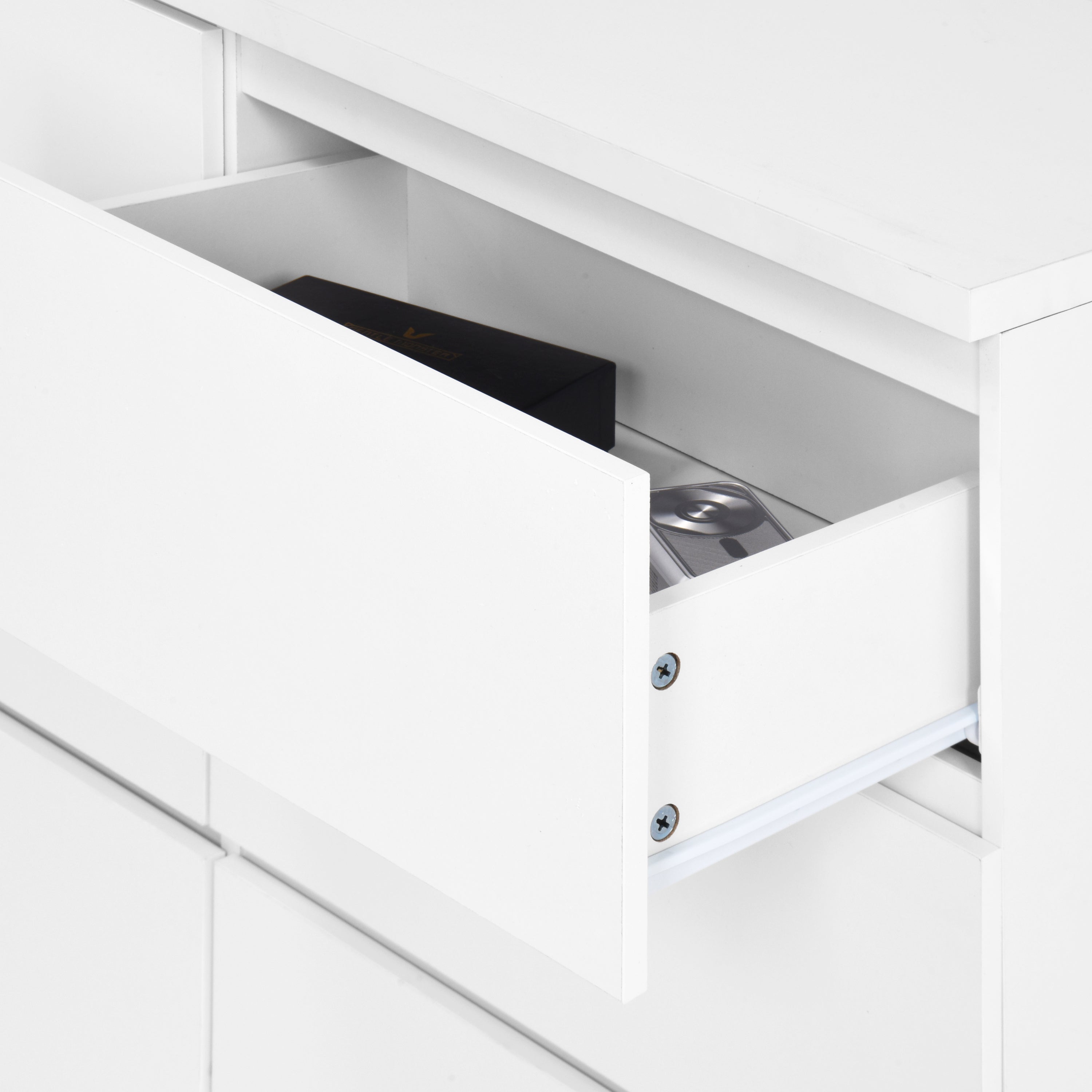 Dresser Modern 9-Drawer White Particle Board Handleless 63x15.74x29.5 In