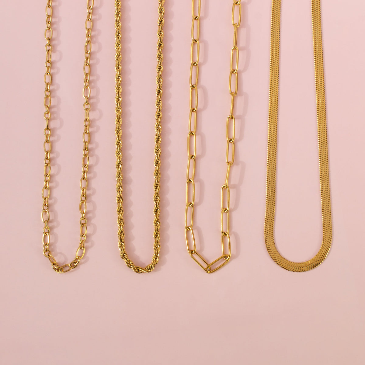 Viv Herringbone Chain Necklace