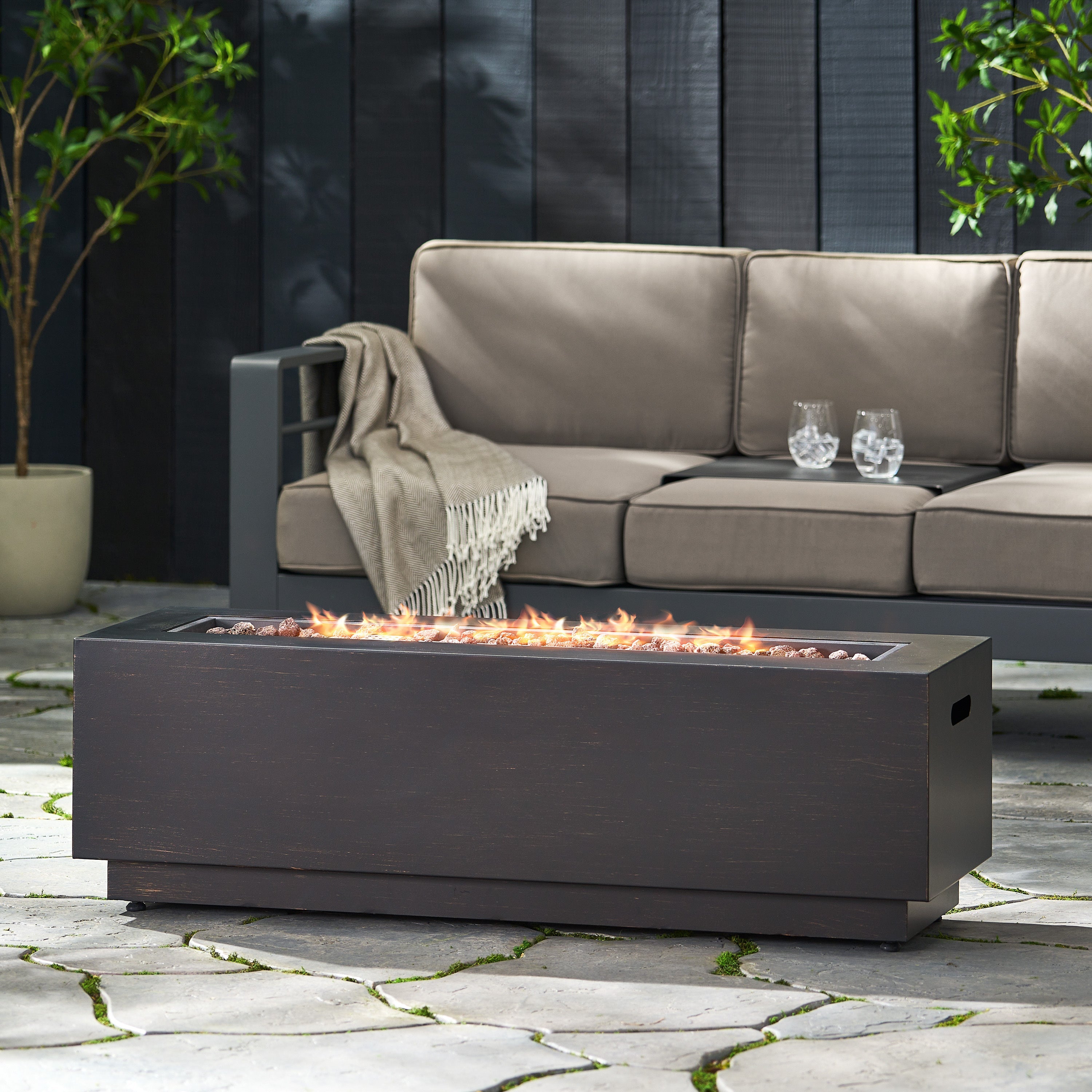 RECTANGULAR IRON FIRE PIT 50,000 BTU WITH TANK HOLDER